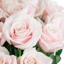25 нежных розовых роз